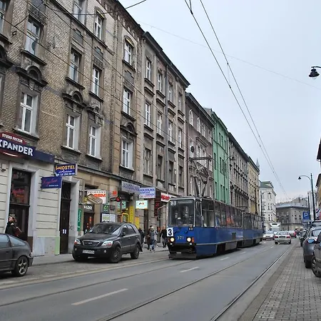 Aston * Krakow
